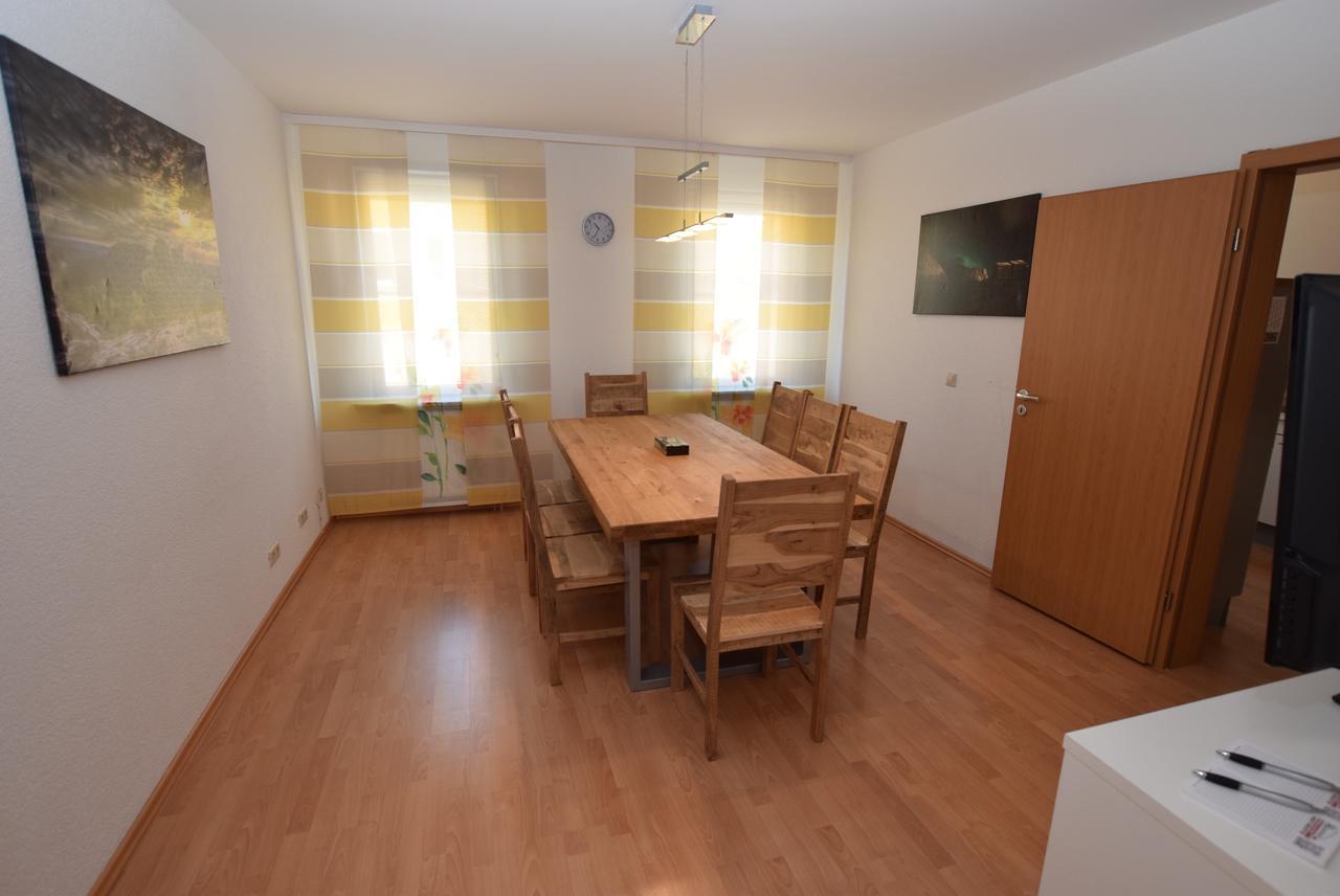 Apartment Stuttgart Suedheim ภายนอก รูปภาพ